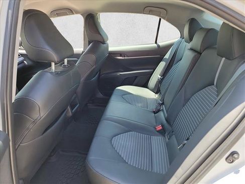 Used 2023 Toyota Camry SE FWD image 14