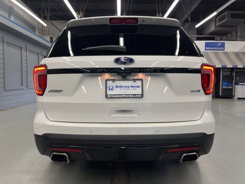 Used 2017 Ford Explorer Sport w/ Equipment Group 401A image 6