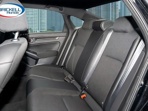 Used 2023 Honda Civic Sport image 18