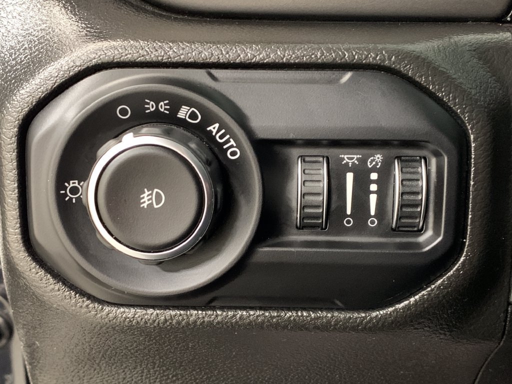 Used 2021 Jeep Wrangler Unlimited Sport AWD/4WD image 24
