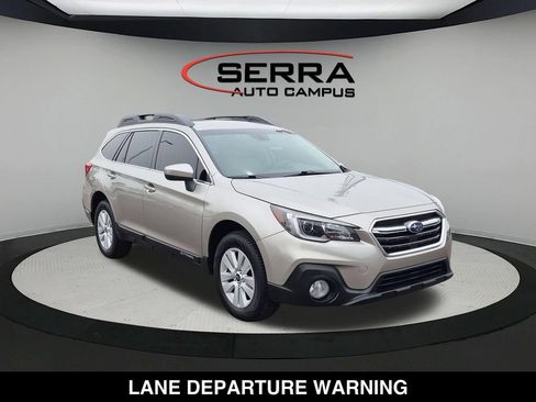 Used 2019 Subaru Outback 2.5i Premium AWD/4WD image 14
