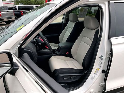 Used 2024 Honda CR-V EX image 10