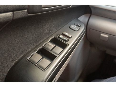 Used 2013 Toyota Camry FWD image 25