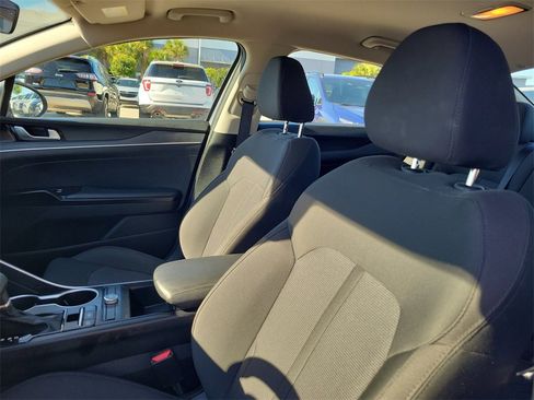 Used 2023 Kia K5 LXS image 19