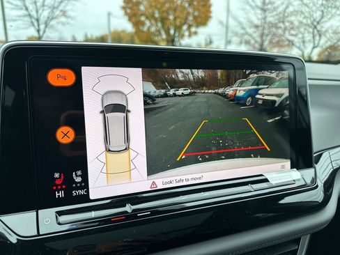 New 2026 Volkswagen Atlas Peak Edition image 10