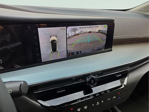 New 2026 Nissan Murano Platinum w/ Cargo Package AWD/4WD image 17