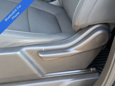 Used 2023 Chevrolet Silverado 2500 Custom w/ Custom Convenience Package image 16