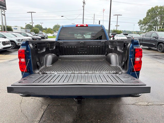 Certified 2019 Chevrolet Silverado 1500 LT w/ All Star Edition AWD/4WD image 4