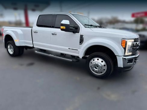 Used 2017 Ford F450 Lariat w/ Lariat Ultimate Package AWD/4WD image 7