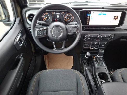 New 2026 Jeep Gladiator Sport AWD/4WD image 8