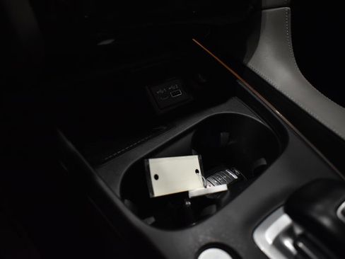 Used 2023 INFINITI QX50 Sensory image 23