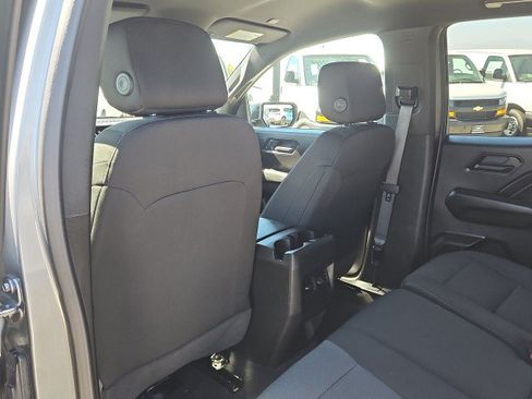 Used 2026 Chevrolet Colorado Trail Boss AWD/4WD image 21