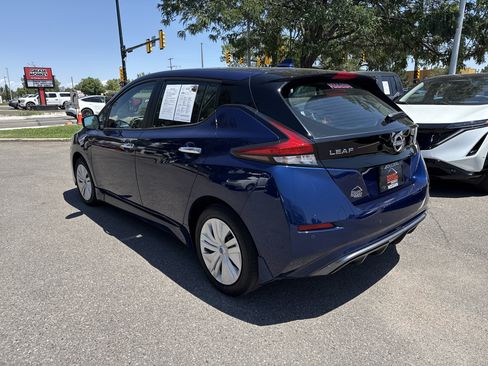 Certified 2025 Nissan Leaf S FWD image 7