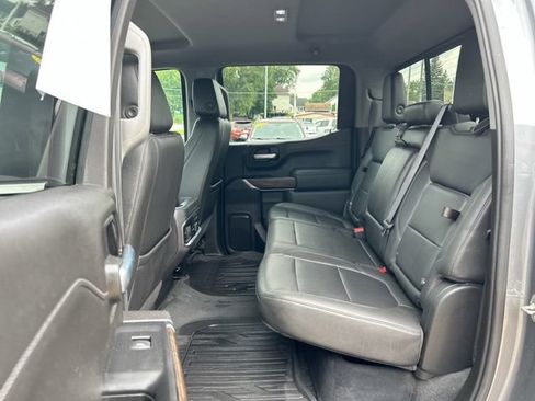 Used 2021 GMC Sierra 1500 SLT w/ SLT Premium Package AWD/4WD image 18