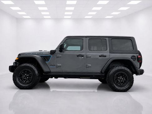 Used 2023 Jeep Wrangler Unlimited Rubicon 4xe AWD/4WD image 5