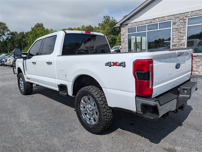 Used 2024 Ford F250 Lariat w/ Chrome Package AWD/4WD image 5