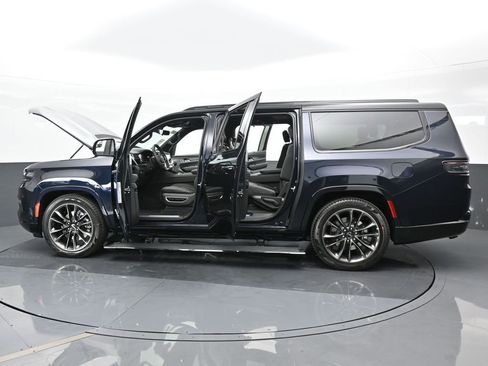 Used 2024 Jeep Grand Wagoneer L Series II w/ Quick Order Packagew 28T image 68