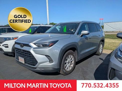 Used 2024 Toyota Grand Highlander XLE image 6