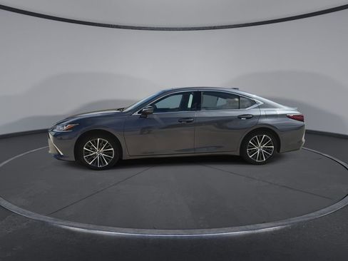 Used 2025 Lexus ES 350 w/ Premium Package image 5