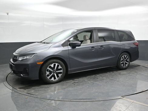 Used 2025 Honda Odyssey EX-L image 6