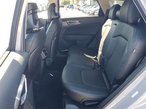 New 2026 Kia Sportage EX w/ EX Panorama Roof Package image 16