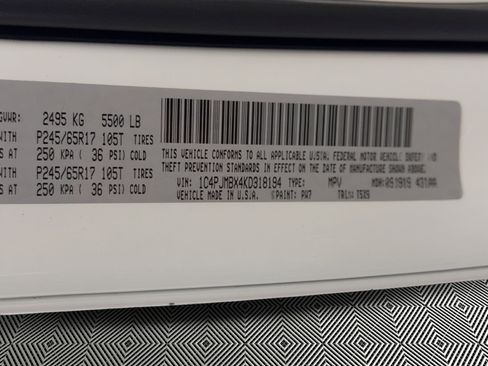 Used 2019 Jeep Cherokee Trailhawk image 27