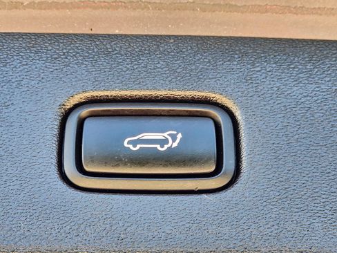 Used 2025 Hyundai Tucson SEL FWD image 35