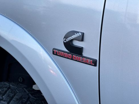 Used 2018 RAM 2500 Laramie w/ Sport Appearance Group AWD/4WD image 24
