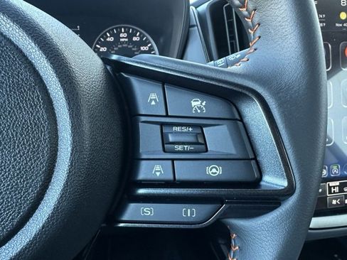 Used 2025 Subaru Crosstrek 2.5i Limited image 17