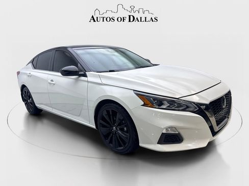 Used 2022 Nissan Altima 2.5 SR FWD image 4