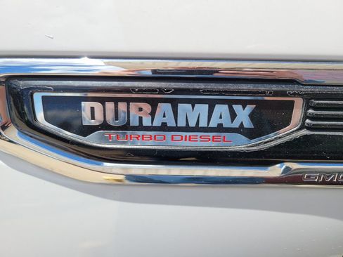 Used 2021 GMC Sierra 1500 SLE AWD/4WD image 18