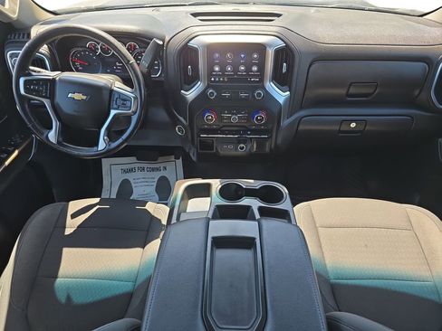 Used 2021 Chevrolet Silverado 1500 LT image 9