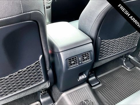 Used 2023 Toyota 4Runner Limited RWD image 12