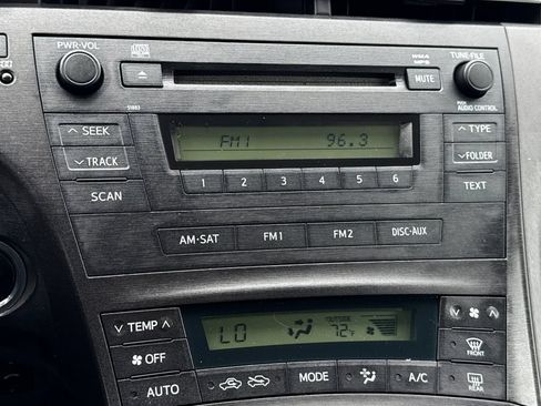 Used 2010 Toyota Prius One FWD image 21