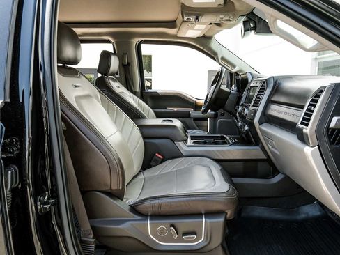 Used 2018 Ford F350 Limited w/ FX4 4x4 Off Road Package image 34