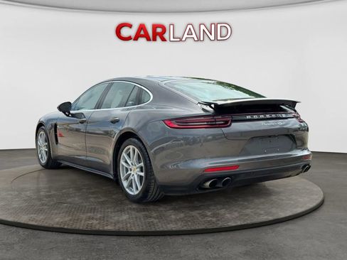 Used 2018 Porsche Panamera 4S AWD/4WD image 4