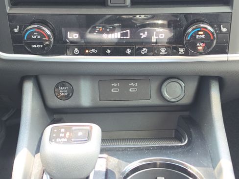 Certified 2026 Nissan Rogue SV w/ Cold Weather Package AWD/4WD image 35