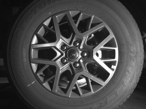 Used 2025 Jeep Wrangler Sahara image 12