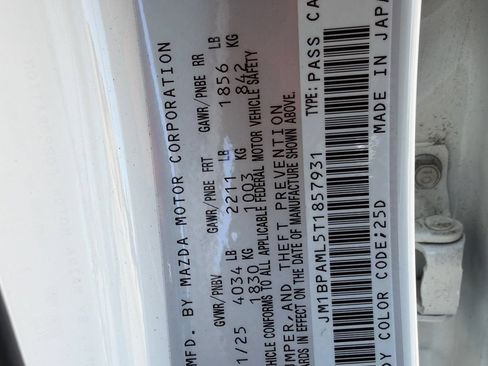 New 2026 MAZDA MAZDA3 2.5 S Hatchback w/ Premium Pkg FWD image 30