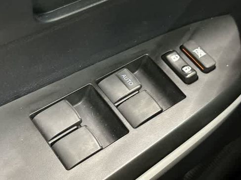 Used 2018 Toyota Tundra Limited image 20