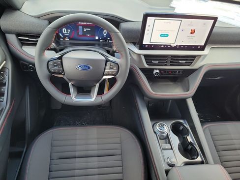 New 2026 Ford Explorer ST-Line w/ ST-Line Street Pack RWD image 18