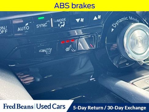 Used 2023 Acura MDX SH-AWD image 23