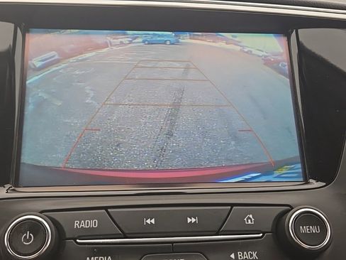 Used 2019 Buick Envision Essence image 21