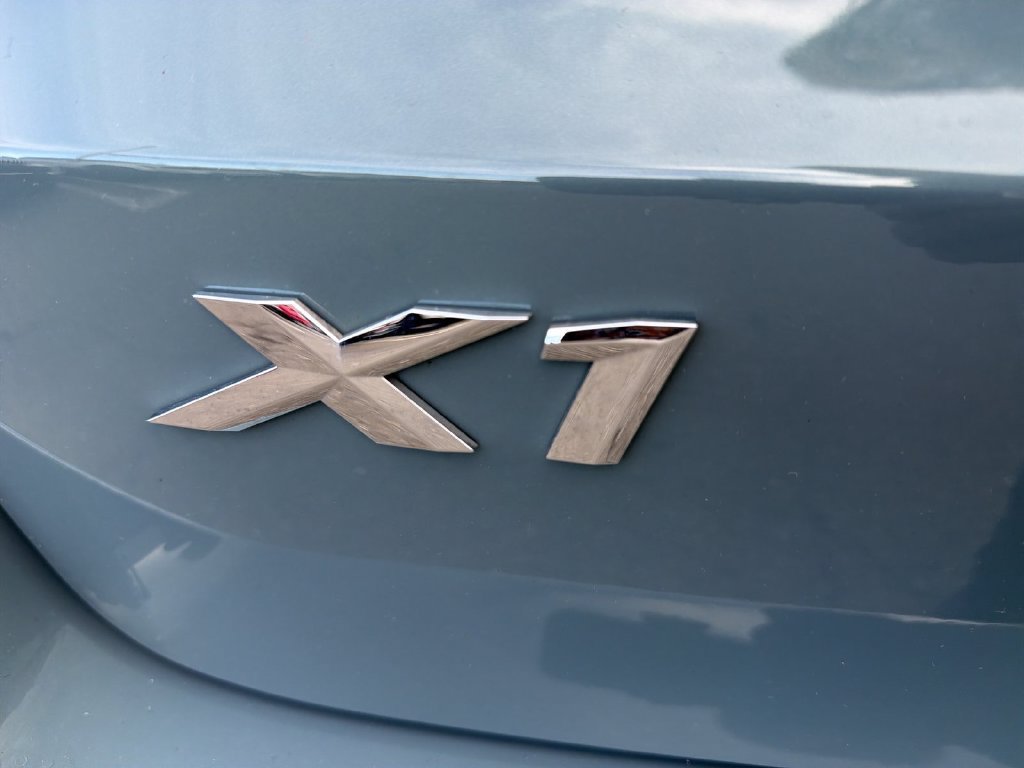 Used 2024 BMW X1 xDrive28i w/ Technology Package AWD/4WD image 15