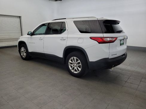Used 2018 Chevrolet Traverse LT FWD image 3