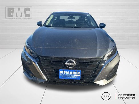 Used 2025 Nissan Altima 2.5 SL image 2