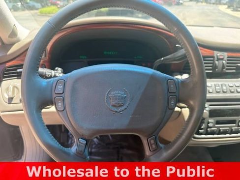 Used 2000 Cadillac De Ville w/ Comfort/Convenience Pkg FWD image 12