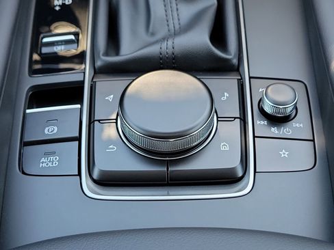 New 2026 MAZDA MAZDA3 2.5 S Sedan w/ Preferred Pkg image 31