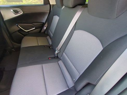 Used 2023 Kia Soul LX FWD image 28
