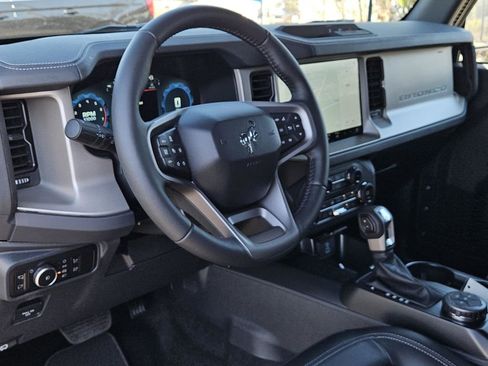 New 2025 Ford Bronco Outer Banks image 27